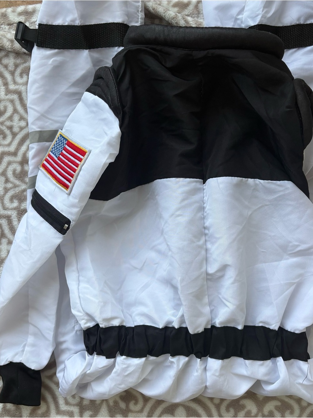 NASA White Astronaut Costume Jumpsuit with Helmet - Picture 6 of 6